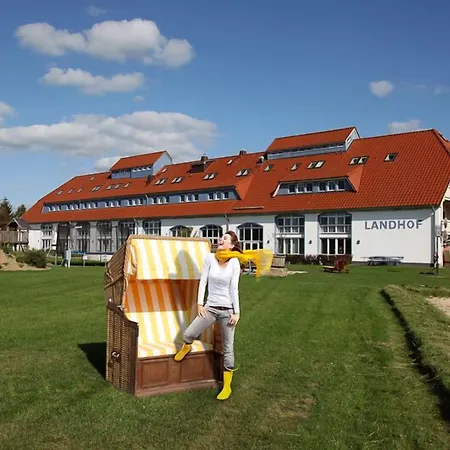 Appartementhotel Landhof Usedom 5*
